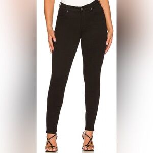 Good American Good Legs Skinny Jean in Black - Size 6